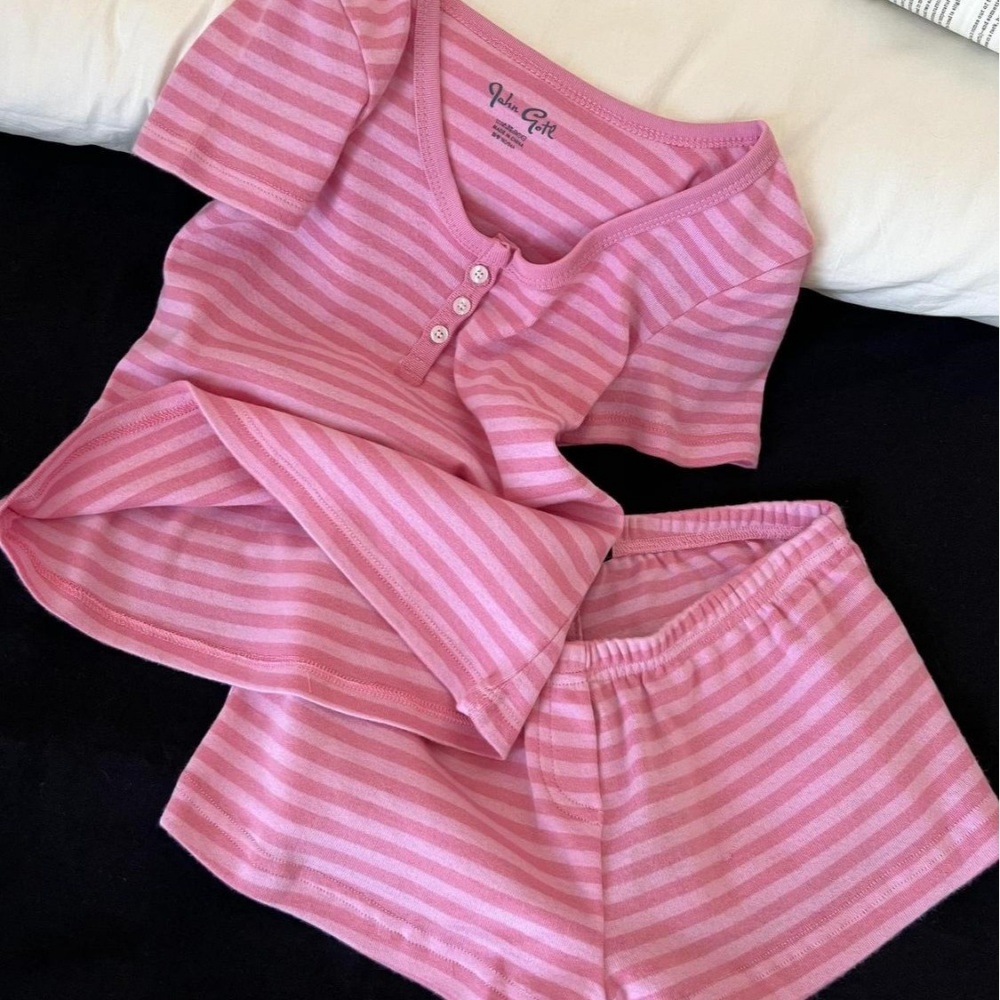 Pink Striped Short Sleeve T-sh - Summer House Clothing 评论和价格